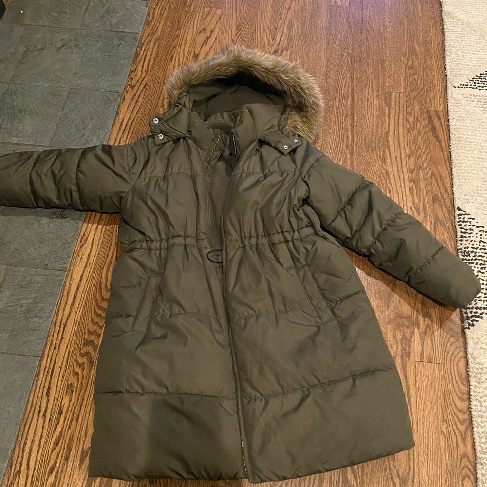Maternity puffy jacket
